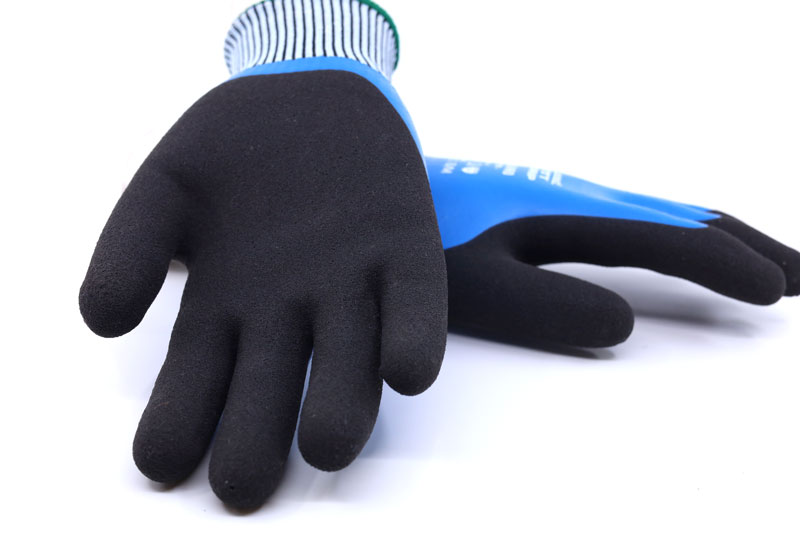 Slät latex med Sandy Grip finish
